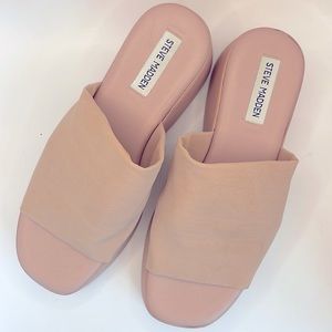 Pink platform Steve Madden size 9